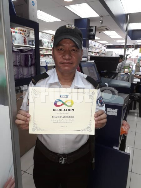 Award from AMPM Pharmacy